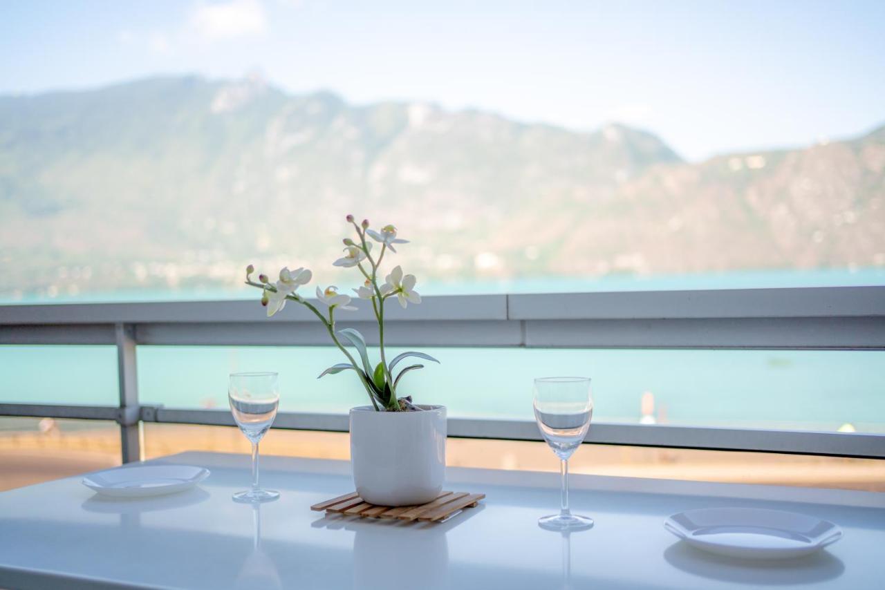 Cabana & Fenetre Sur Lac - Terrasse & Parking Tresserve Kültér fotó
