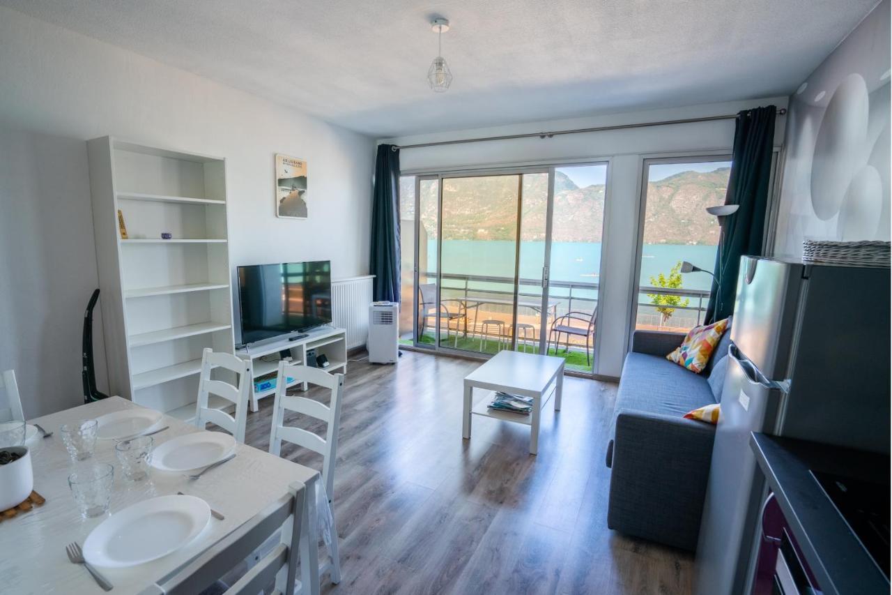 Cabana & Fenetre Sur Lac - Terrasse & Parking Tresserve Kültér fotó