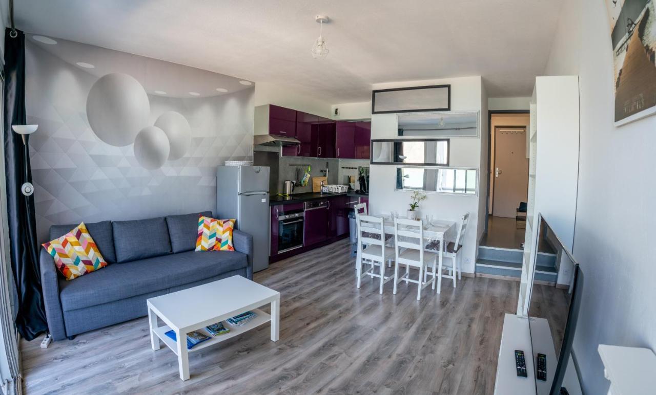 Cabana & Fenetre Sur Lac - Terrasse & Parking Tresserve Kültér fotó